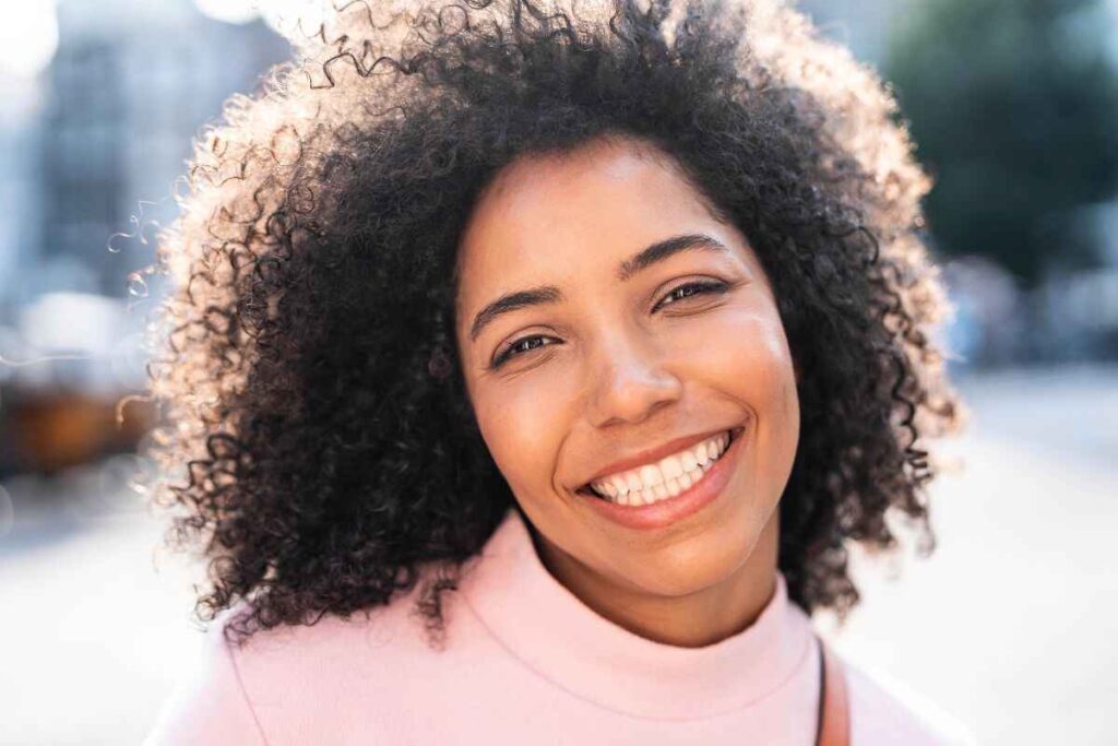 Can Teeth Whitening Lead to Sensitivity or Enamel Damage?